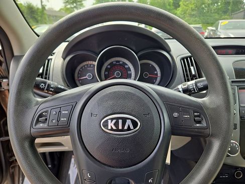 Used 2013 Kia Forte EX w/ Fuel Economy Pkg FWD image 21