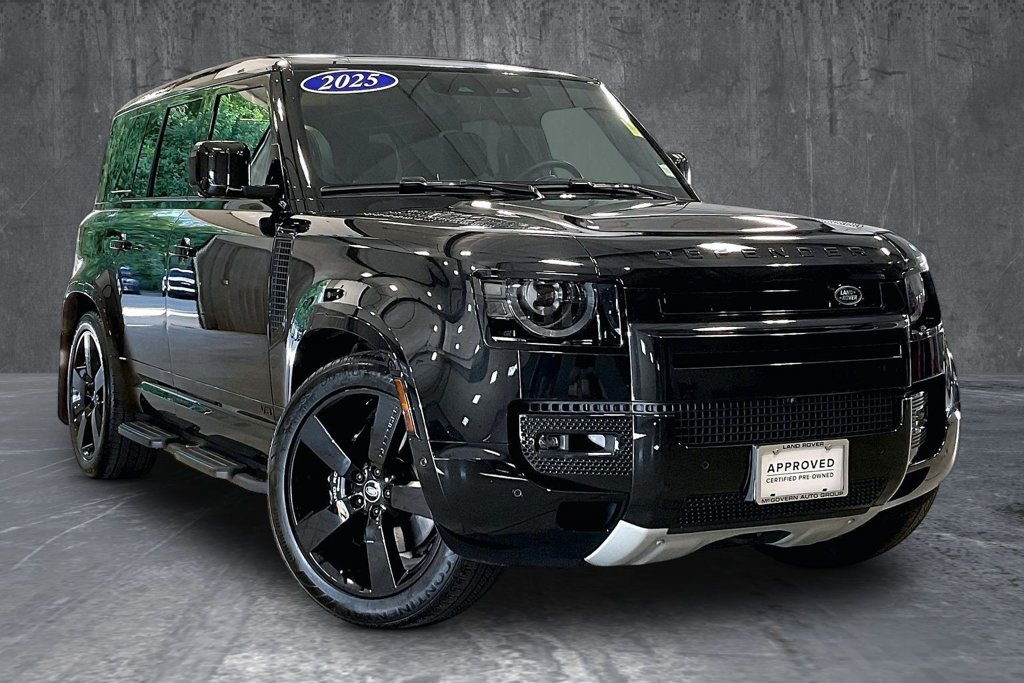 Certified 2025 Land Rover Defender 110 V8 AWD/4WD image 3