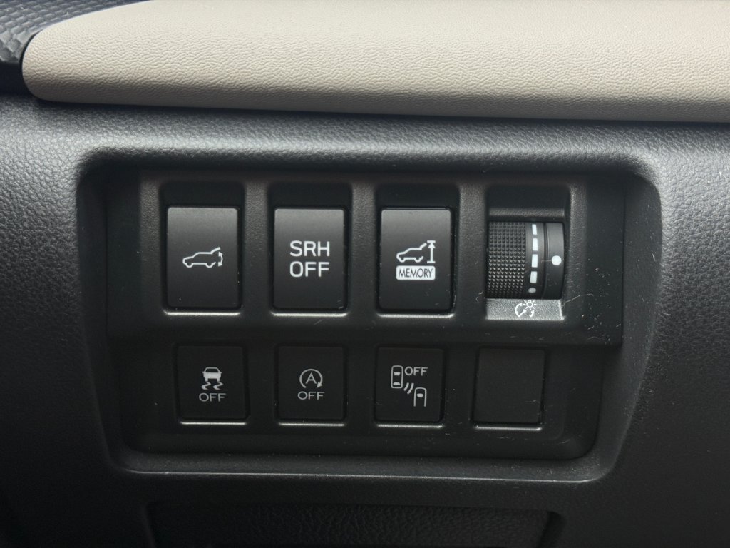 Used 2024 Subaru Forester Limited AWD/4WD image 24