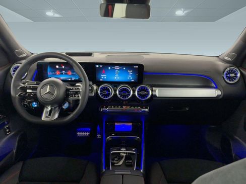 New 2026 Mercedes-Benz GLB 35 AMG 4MATIC image 16