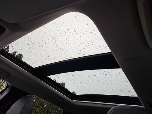 New 2026 Mitsubishi Outlander SE image 10