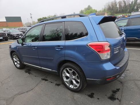 Used 2017 Subaru Forester 2.5i Touring AWD/4WD image 5
