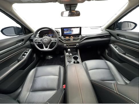 Used 2023 Nissan Altima 2.5 SR w/ SR Premium Package AWD/4WD image 37