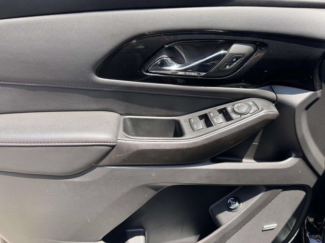Used 2023 Chevrolet Traverse RS AWD/4WD image 17