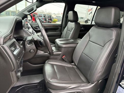 Used 2021 Chevrolet Tahoe LT w/ LT Signature Package RWD image 36