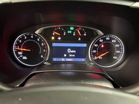Used 2024 Chevrolet Blazer LT w/ Convenience Package FWD image 16