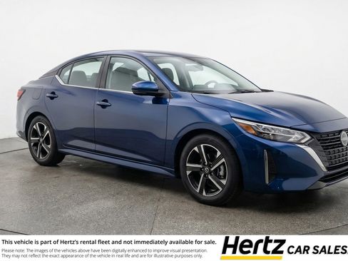 Used 2025 Nissan Sentra SV FWD image 1