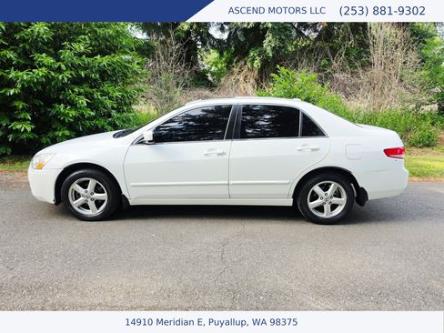 Used 2004 Honda Accord EX image 2