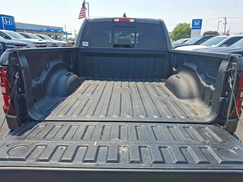 Used 2025 RAM 1500 Big Horn AWD/4WD image 29