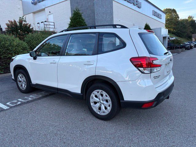 Used 2023 Subaru Forester AWD/4WD image 3