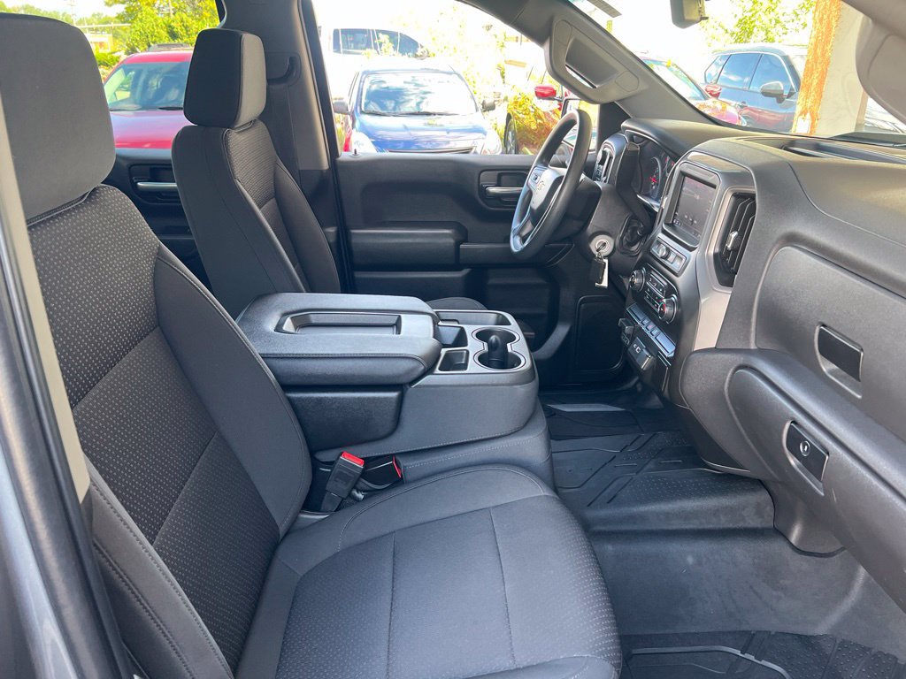 Used 2021 Chevrolet Silverado 1500 Custom AWD/4WD image 18