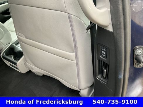 Used 2023 Honda Odyssey Touring image 19