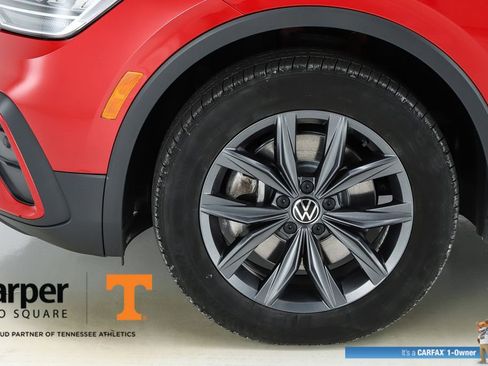 Used 2023 Volkswagen Tiguan SE AWD/4WD image 42