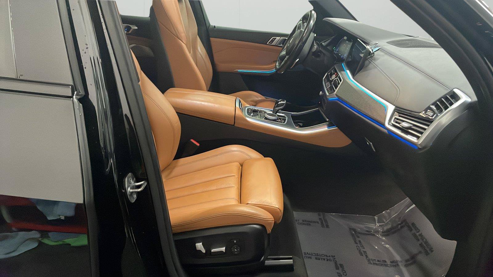 Used 2022 BMW X5 xDrive45e w/ M Sport Package AWD/4WD image 14