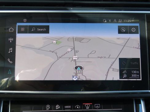 Used 2022 Audi Q8 Prestige image 26