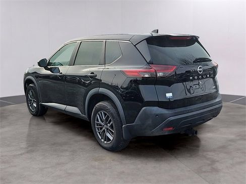 Used 2021 Nissan Rogue S image 6