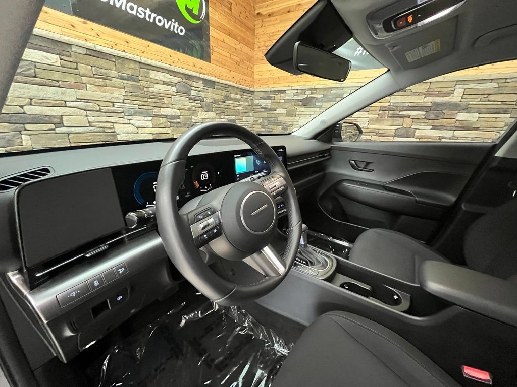 Certified 2026 Hyundai Kona SEL Sport AWD/4WD image 28