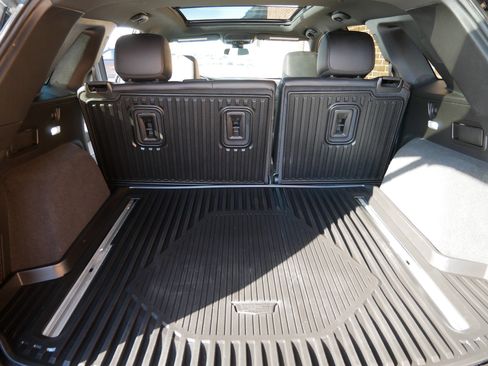 Certified 2024 Cadillac XT5 Sportv w/ LPO, Floor Liner Package image 11
