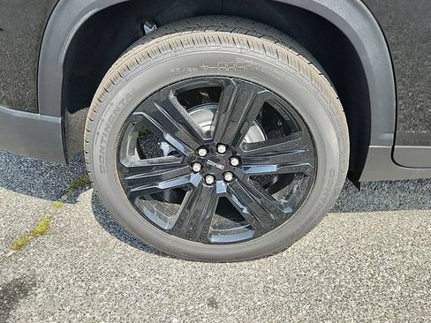 New 2026 GMC Acadia Elevation w/ Black Edition AWD/4WD image 5