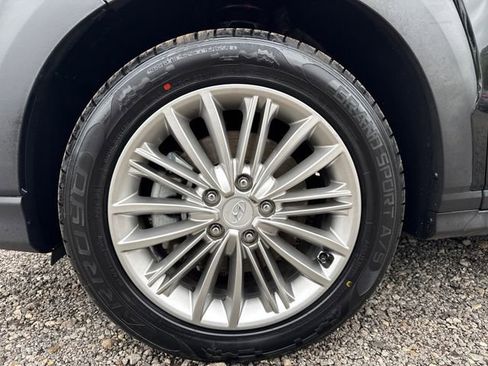 Used 2019 Hyundai Kona SEL AWD/4WD image 24