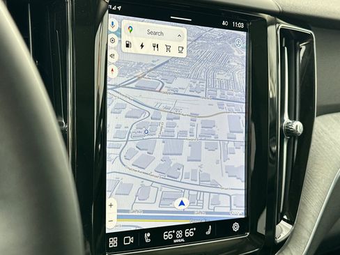 Certified 2025 Volvo XC60 T8 Plus w/ Protection Package Premier image 21