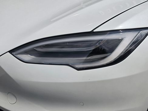 Used 2021 Tesla Model S Plaid AWD/4WD image 3