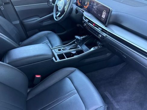Certified 2025 Kia Sorento S AWD/4WD image 22