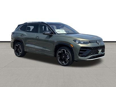 New 2026 Volkswagen Tiguan SEL R-Line