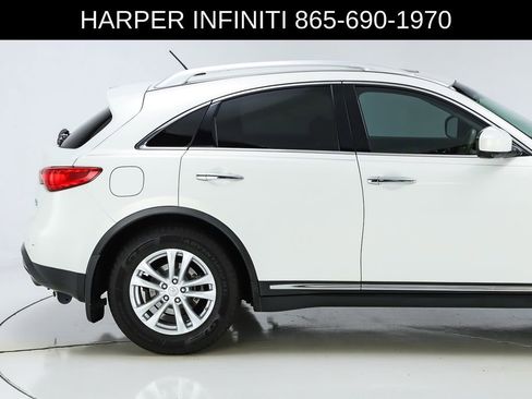 Used 2011 INFINITI FX35 2WD w/ Premium Pkg image 12