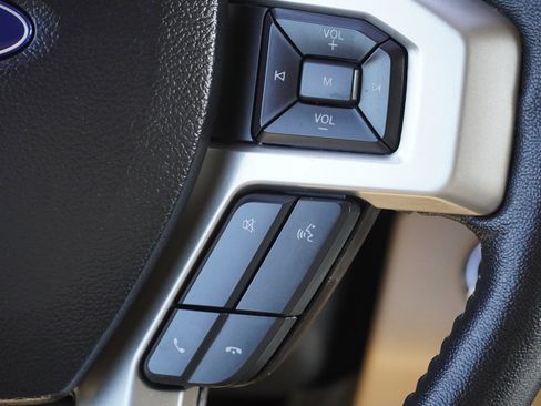 Used 2020 Ford F250 Lariat w/ Lariat Ultimate Package image 33