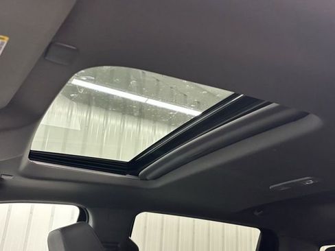 New 2026 Chevrolet Silverado 1500 LTZ w/ LTZ Premium Package image 40