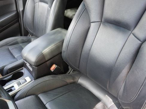 Used 2019 Subaru Ascent Limited image 17