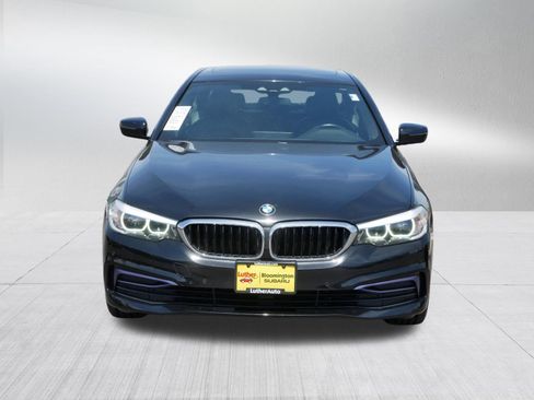 Used 2019 BMW 530i xDrive w/ Convenience Package AWD/4WD image 2