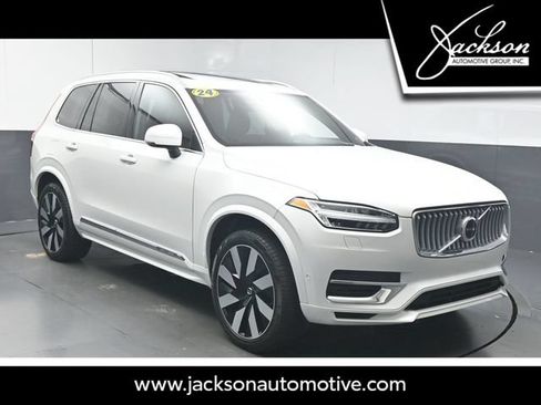 Used 2024 Volvo XC90 T8 Plus w/ Protection Package AWD/4WD image 1