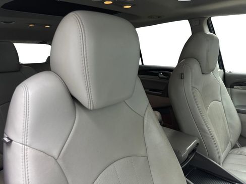 Used 2016 Buick Enclave Leather AWD/4WD image 49