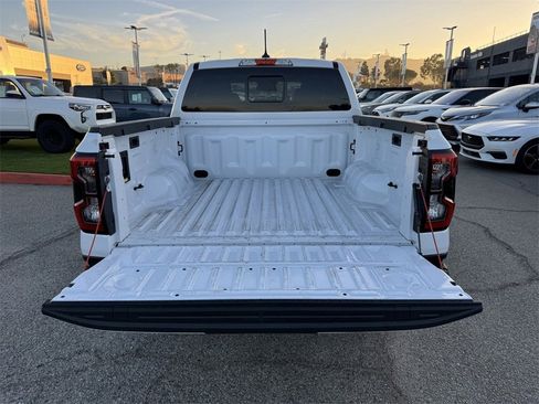 Used 2025 Ford Ranger XLT w/ Equipment Group 301A High image 9