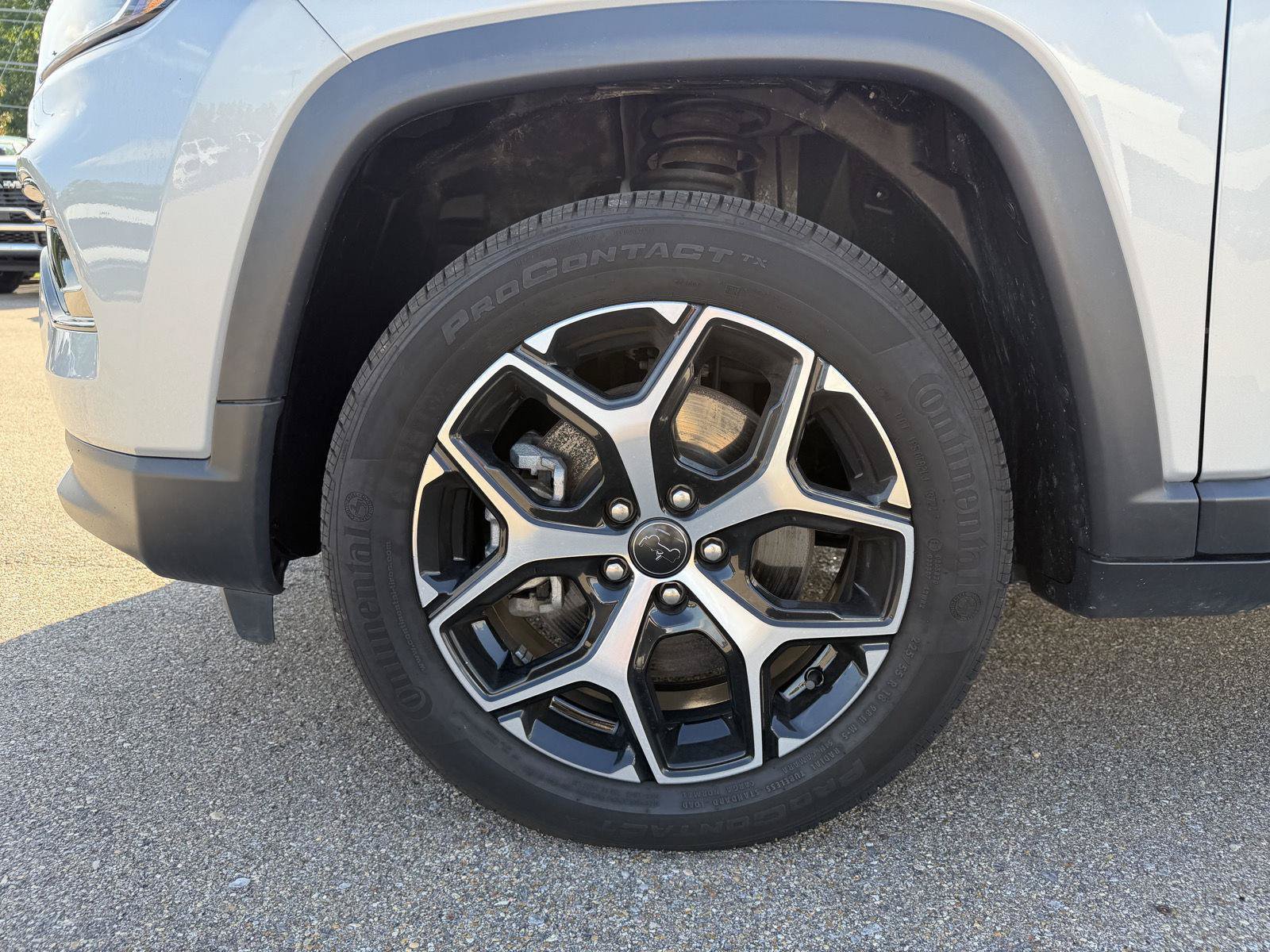 Certified 2025 Jeep Compass Limited AWD/4WD image 20