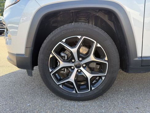 Certified 2025 Jeep Compass Limited AWD/4WD image 20