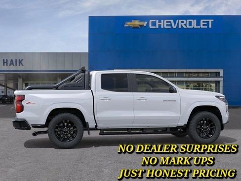 New 2026 Chevrolet Colorado Z71 w/ Midnight Edition AWD/4WD image 5