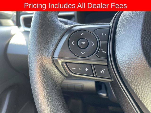 Used 2025 Toyota Corolla LE FWD image 27