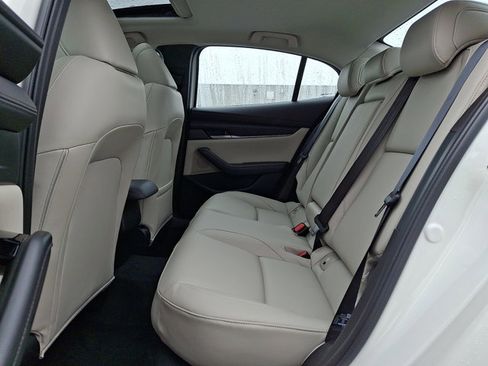 New 2026 MAZDA MAZDA3 2.5 S Sedan w/ Preferred Pkg image 9