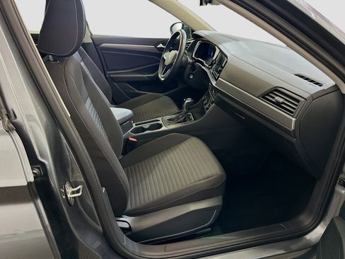 Used 2024 Volkswagen Jetta S image 31