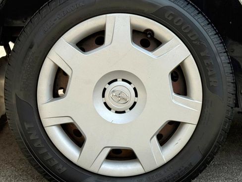Used 2012 Scion xB FWD image 22