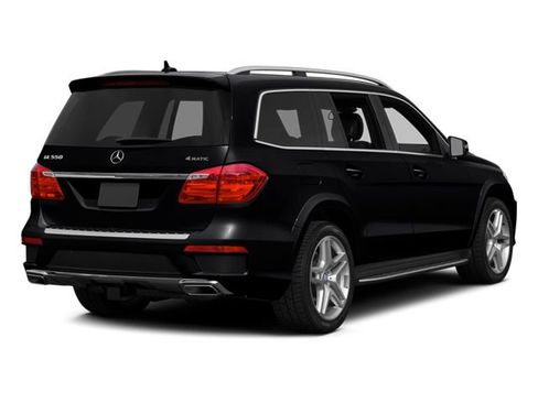 Used 2014 Mercedes-Benz GL 550 4MATIC image 3