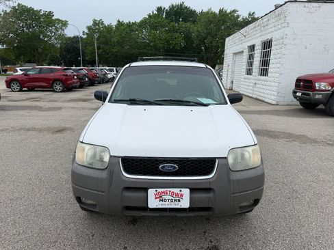 Used 2001 Ford Escape XLT AWD/4WD image 2
