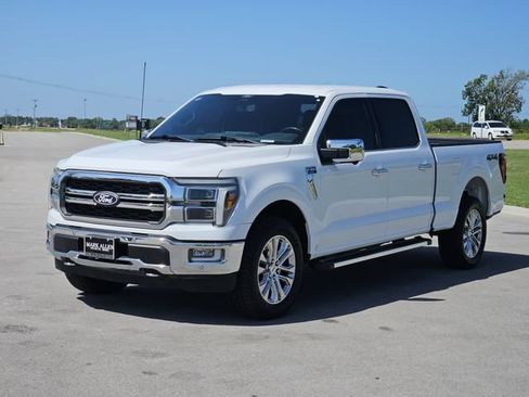 Used 2024 Ford F150 Lariat w/ Tow/Haul Package AWD/4WD image 3