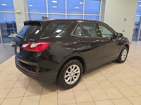 Used 2019 Chevrolet Equinox LS image 7
