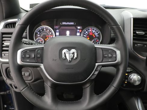 Used 2024 RAM 1500 Laramie AWD/4WD image 21