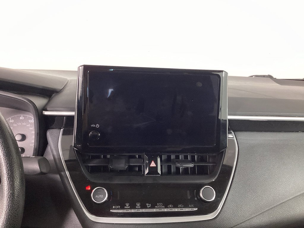 Used 2025 Toyota Corolla LE FWD image 18