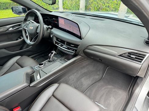Used 2025 Cadillac CT5 V w/ Technology Package RWD image 23